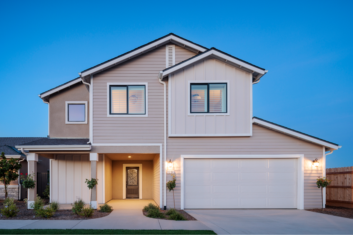 Modern Farmhouse - Walden Exterior - Card Cropped